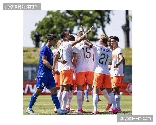 加克波补时点球完成绝杀,荷兰队1-0小胜乌兹别克斯坦检验防线稳定性 加克波补时点球完成绝杀,荷兰队1-0小胜乌兹别克斯坦检验防线稳定性
